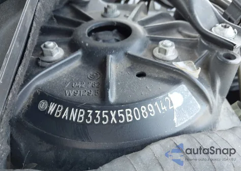 2005 BMW 545I из США, поврежденный, VIN WBANB335X5B089142